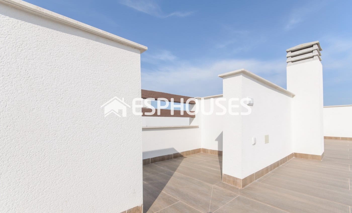 2 Zimmer Bungalow zu verkaufen in Los Balcones mit Pool Garage - 320.000 € (Ref: 10025297)