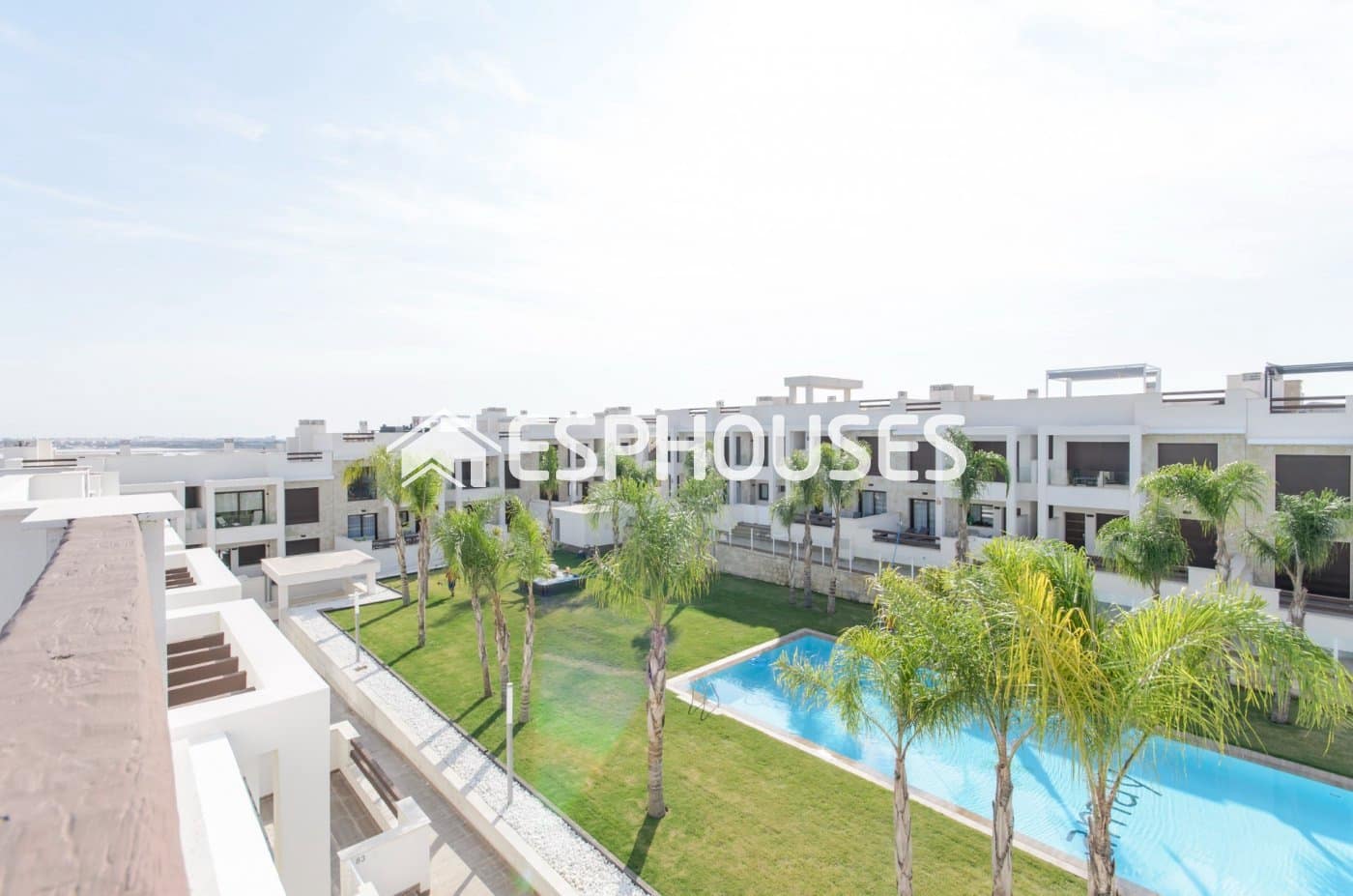 2 Zimmer Bungalow zu verkaufen in Los Balcones mit Pool Garage - 320.000 € (Ref: 10025297)
