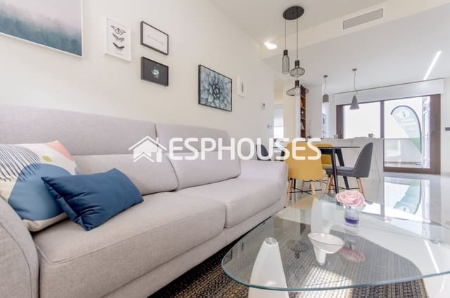 2 bedroom Bungalow for sale in Los Balcones with pool garage - € 300,000 (Ref: 10025298)