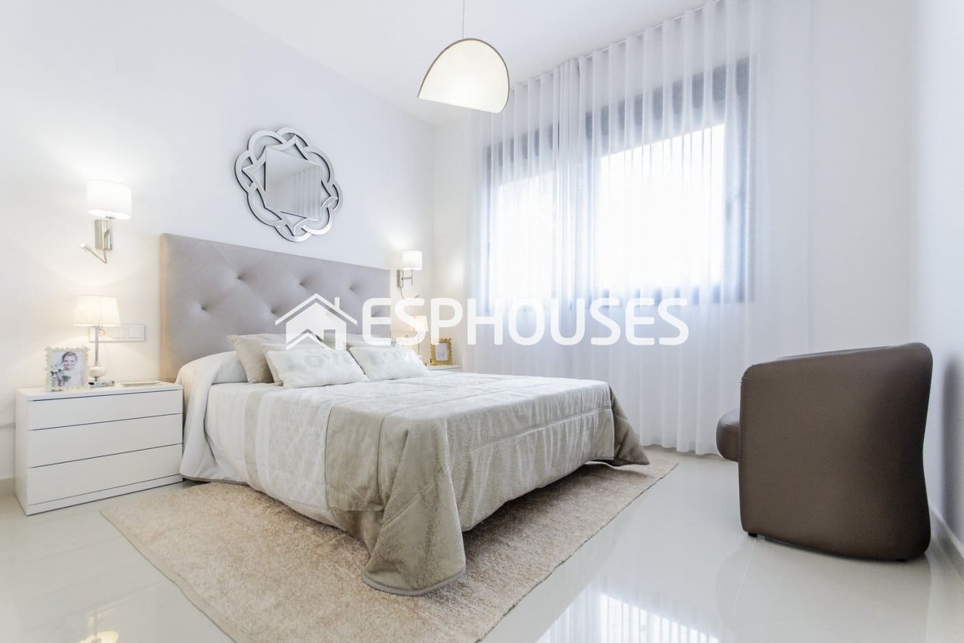4 soveværelse Villa til salg i San Miguel de Salinas med swimmingpool garage - € 630.000 (Ref: 10025301)