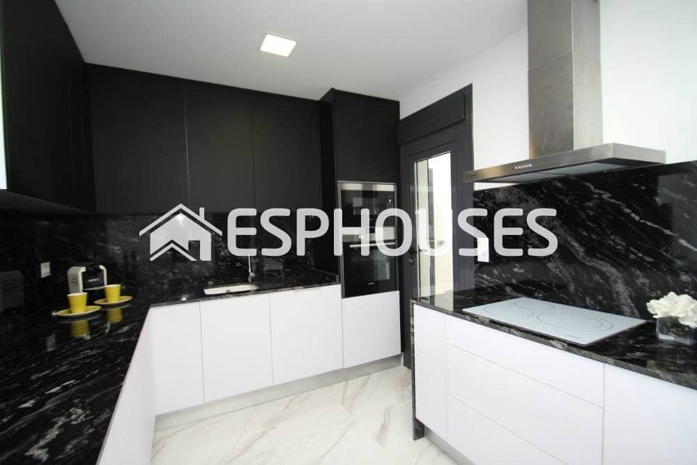 3 sypialnia Willa na sprzedaż w San Miguel de Salinas z basenem garażem - 630 000 € (Ref: 10025303)