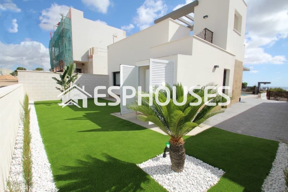 3 sypialnia Willa na sprzedaż w San Miguel de Salinas z basenem garażem - 630 000 € (Ref: 10025303)