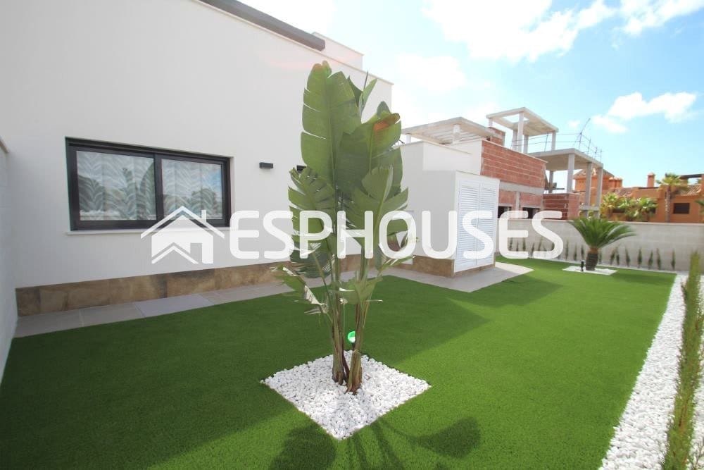 3 sypialnia Willa na sprzedaż w San Miguel de Salinas z basenem garażem - 630 000 € (Ref: 10025303)