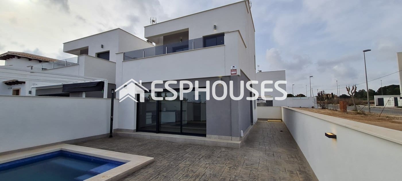 3 soveværelse Villa til salg i Orihuela Costa med swimmingpool garage - € 549.900 (Ref: 10025313)