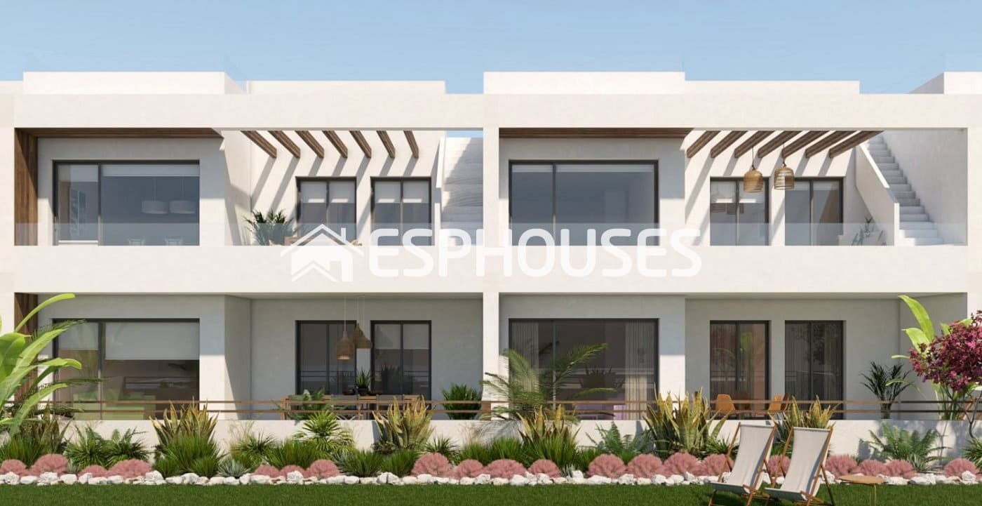 2 sypialnia Bungalow na sprzedaż w Torrevieja z basenem - 380 000 € (Ref: 10025315)