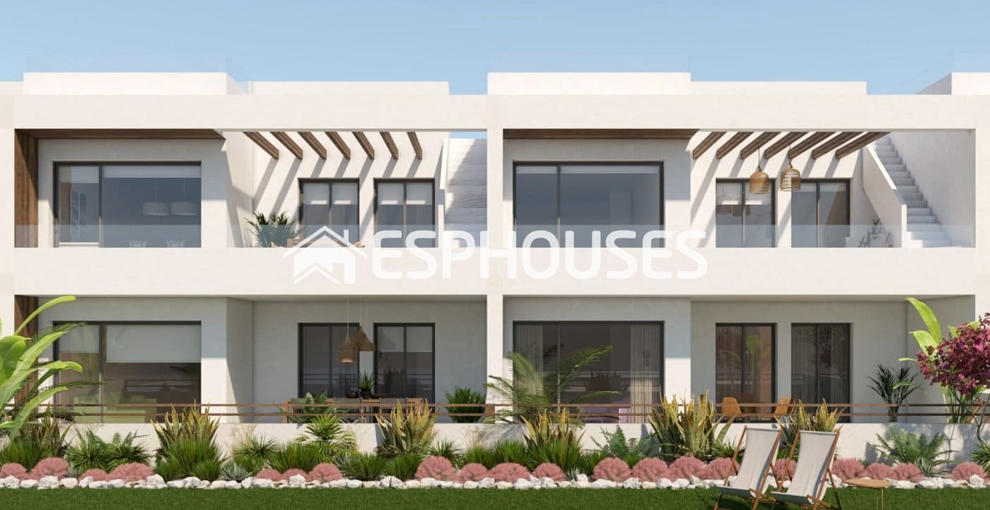 2 sypialnia Bungalow na sprzedaż w Torrevieja z basenem - 380 000 € (Ref: 10025315)