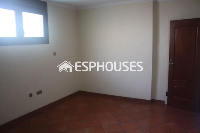 2 slaapkamer Villa te koop in Los Altos met zwembad garage - € 330.000 (Ref: 10025318)