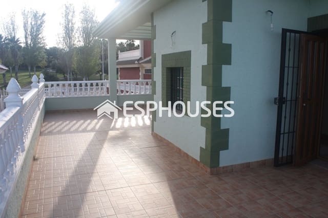 Chalet de 3 habitaciones en Los Altos en venta con piscina garaje - 550.000 € (Ref: 10025319)
