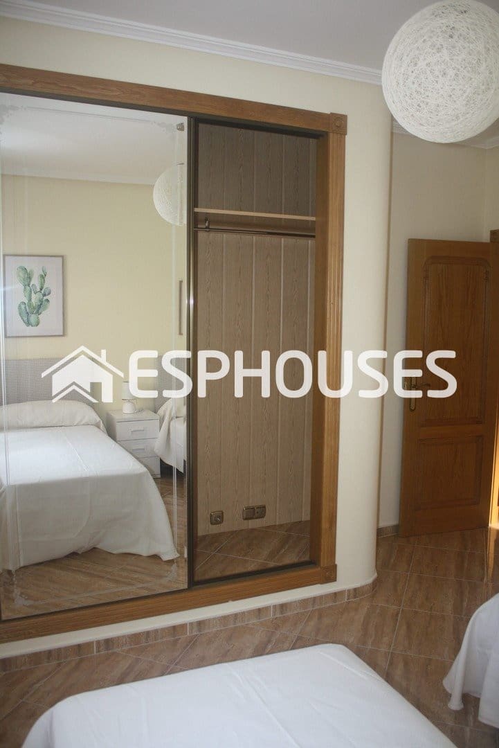 Chalet de 3 habitaciones en Los Altos en venta con piscina garaje - 550.000 € (Ref: 10025319)