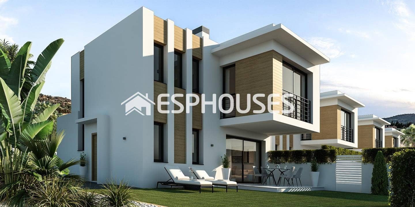 3 sovrum Villa till salu i Denia med pool - 675 000 € (Ref: 10025320)