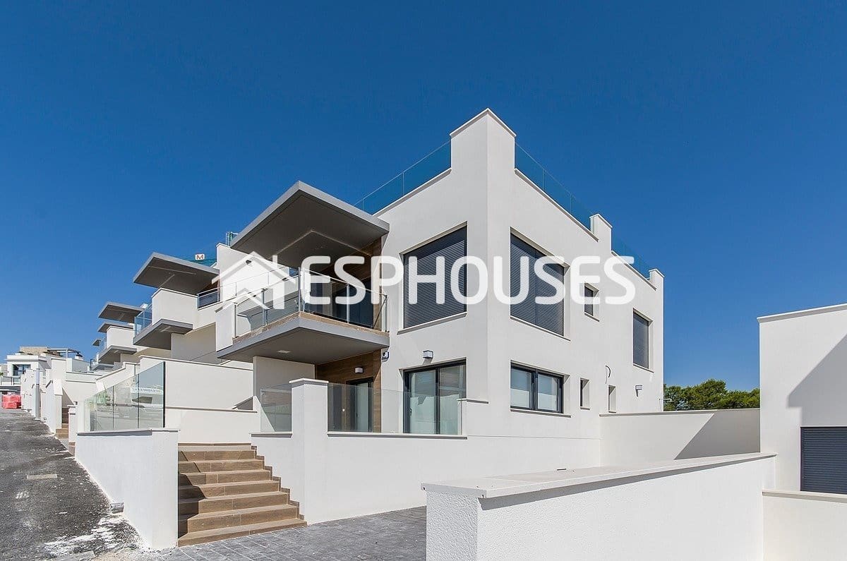 2 bedroom Bungalow for sale in San Miguel de Salinas with pool garage - € 399,000 (Ref: 10025321)