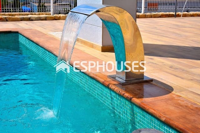 4 bedroom Villa for sale in Balcón de Finestrat - Terra Marina, Finestrat with pool - € 790,000 (Ref: 10025331)