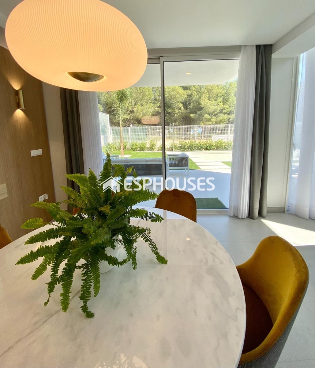 3 slaapkamer Villa te koop in Finestrat met zwembad - € 870.000 (Ref: 10025332)