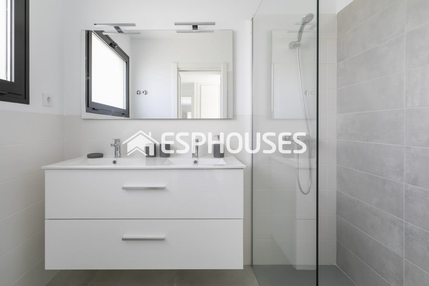 3 quarto Moradia para venda em Calasparra com piscina - 359 000 € (Ref: 10025334)