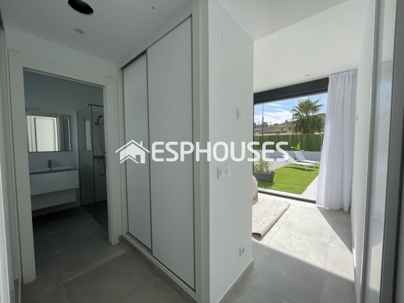 3 quarto Moradia para venda em Calasparra com piscina - 359 000 € (Ref: 10025334)
