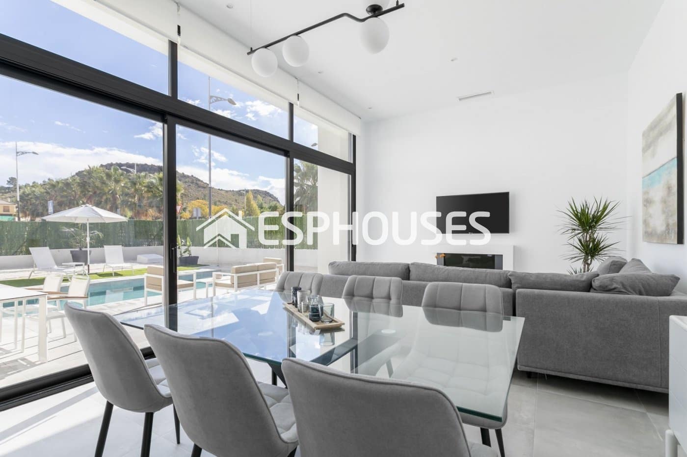 3 quarto Moradia para venda em Calasparra com piscina - 359 000 € (Ref: 10025334)