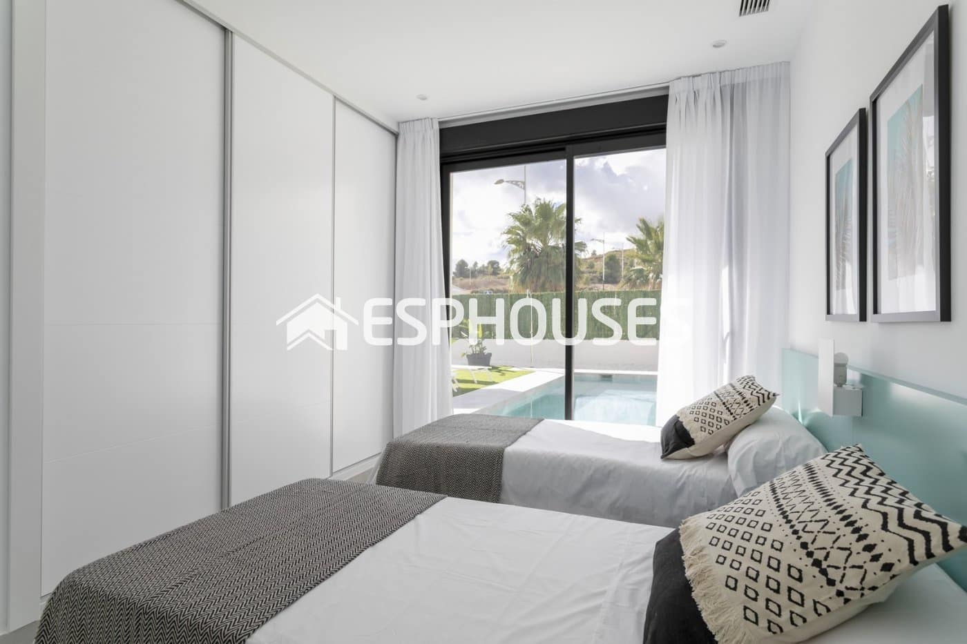 3 quarto Moradia para venda em Calasparra com piscina - 359 000 € (Ref: 10025334)