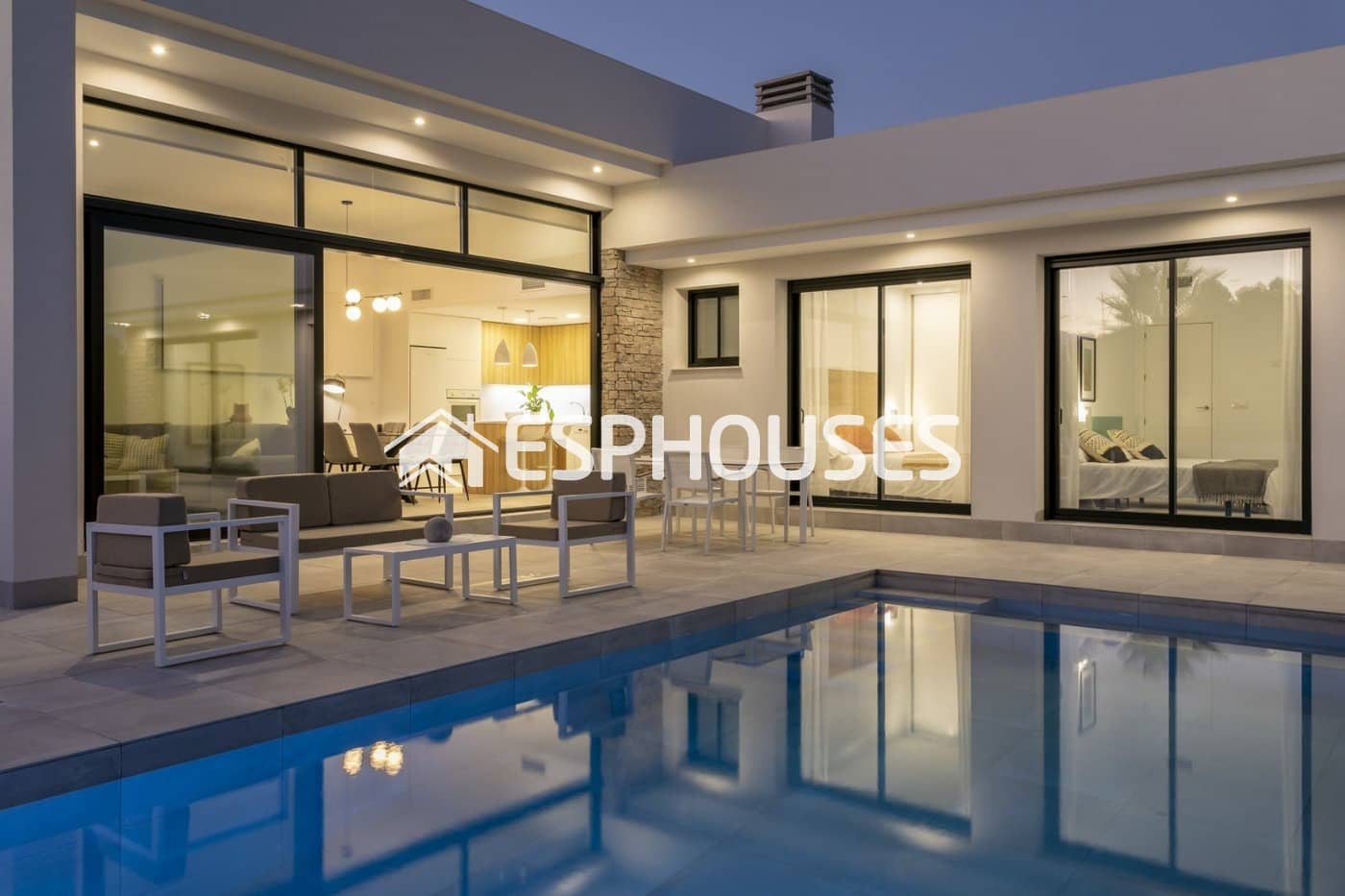 3 quarto Moradia para venda em Calasparra com piscina - 359 000 € (Ref: 10025334)