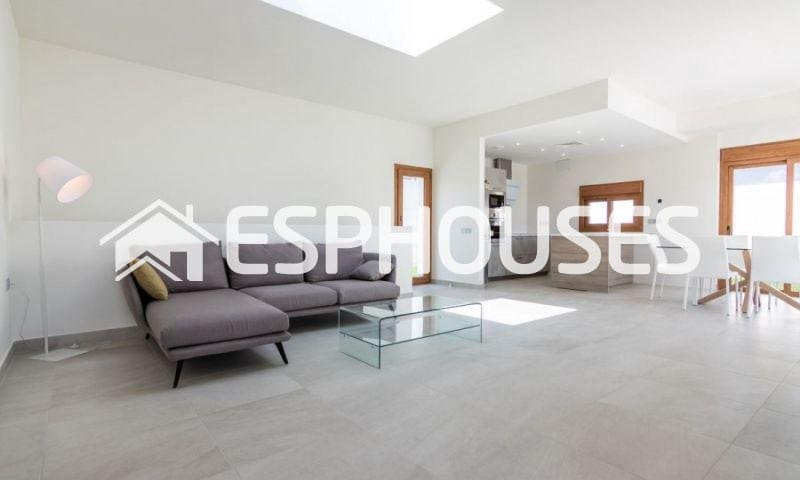 3 sypialnia Willa na sprzedaż w Los Altos z basenem - 750 000 € (Ref: 10025340)