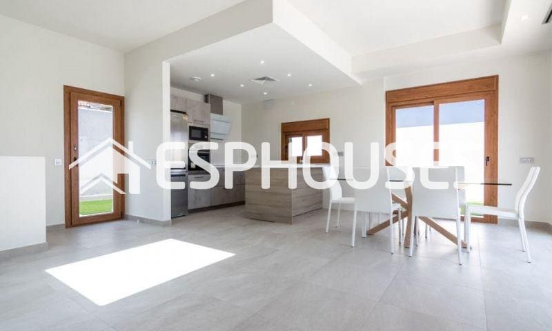 3 sypialnia Willa na sprzedaż w Los Altos z basenem - 750 000 € (Ref: 10025340)