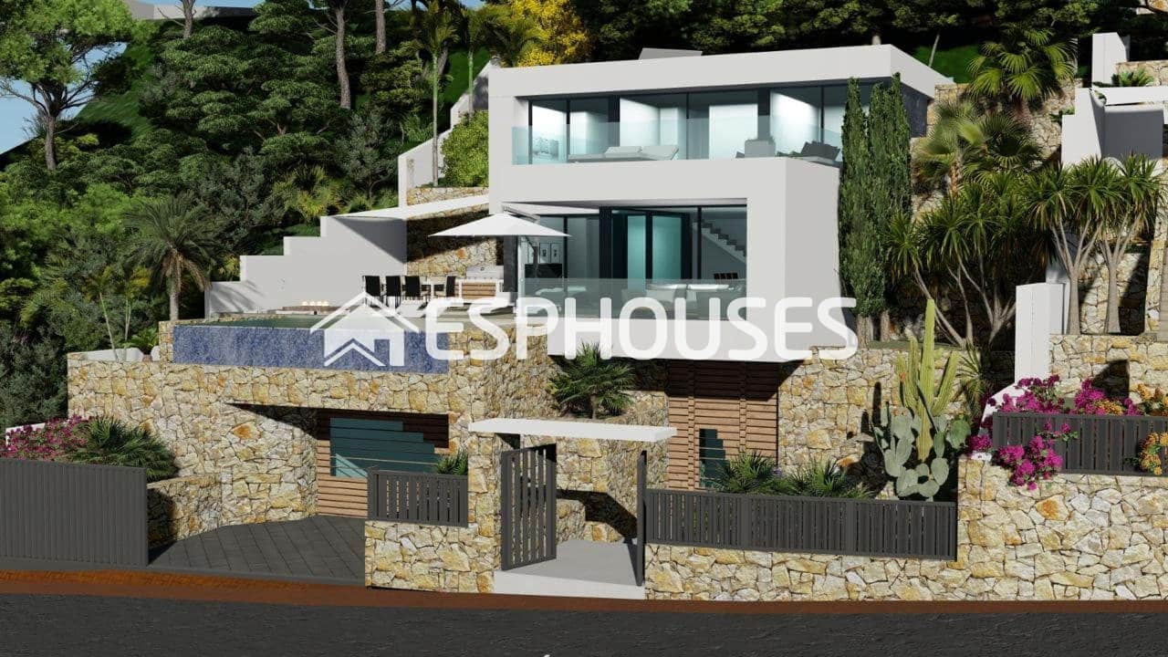 4 bedroom Villa for sale in Calpe / Calp with pool - € 1,550,000 (Ref: 10025341)