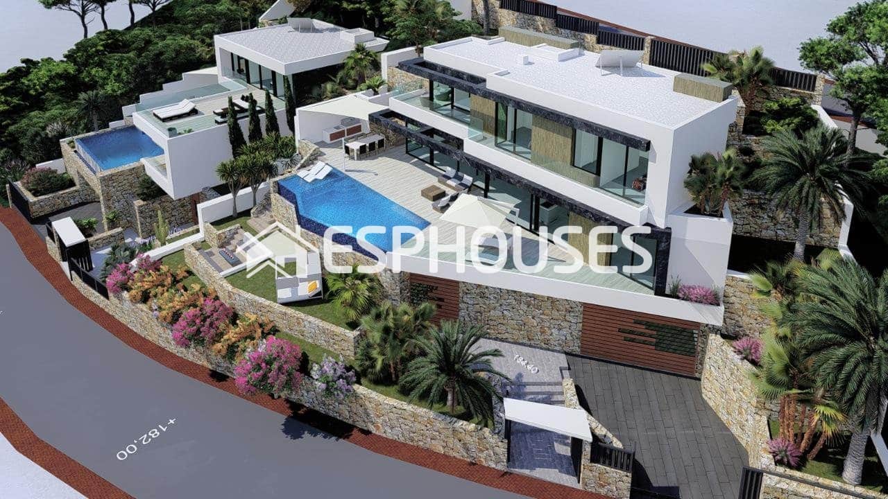 4 bedroom Villa for sale in Calpe / Calp with pool - € 1,550,000 (Ref: 10025341)