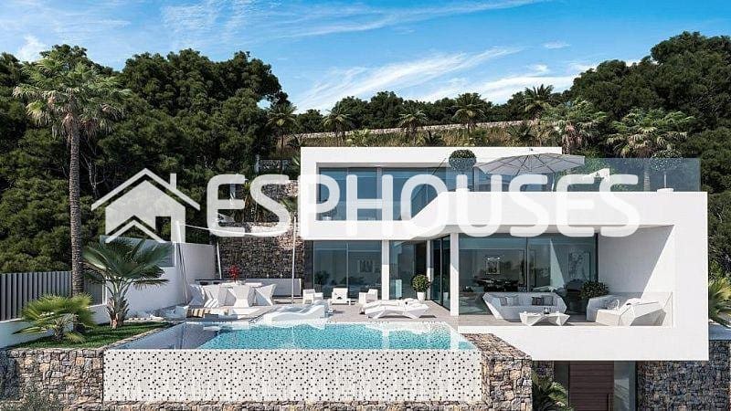 4 bedroom Villa for sale in Calpe / Calp with pool - € 1,550,000 (Ref: 10025341)