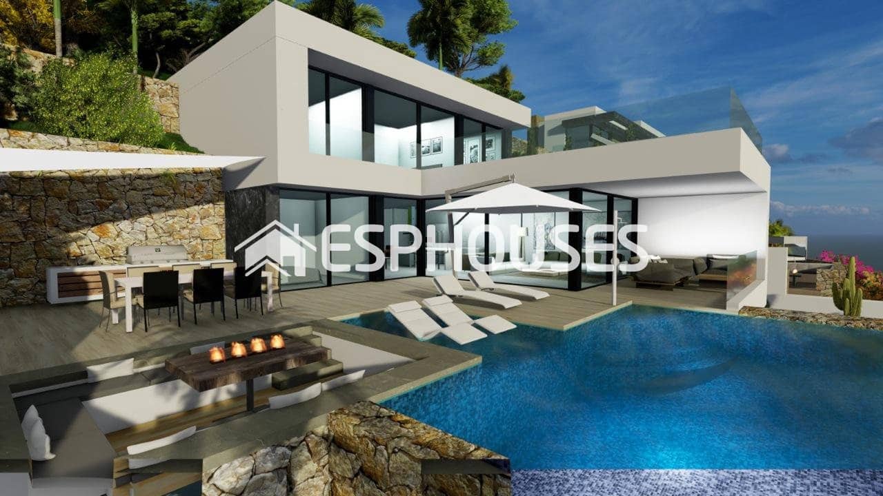 4 bedroom Villa for sale in Calpe / Calp with pool - € 1,550,000 (Ref: 10025341)