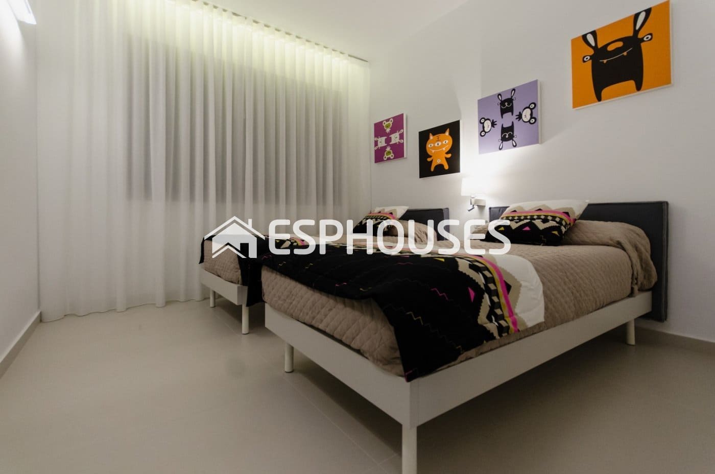 4 makuuhuone Huvila myytävänä paikassa Campoamor mukana uima-altaan - 1 195 000 € (Ref: 10025345)