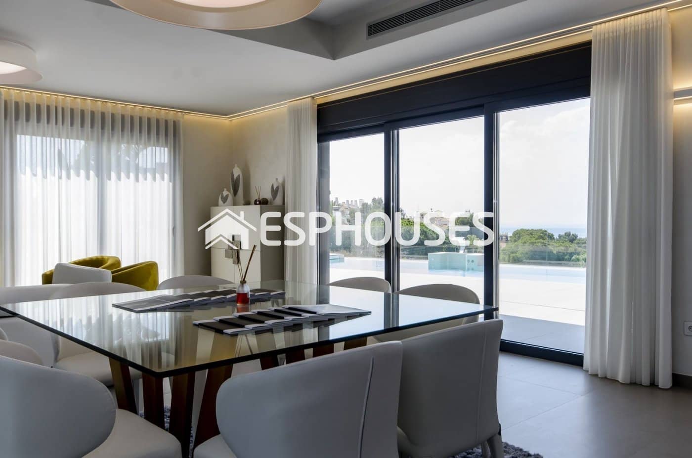 3 Zimmer Villa zu verkaufen in Campoamor mit Pool - 1.195.000 € (Ref: 10025346)