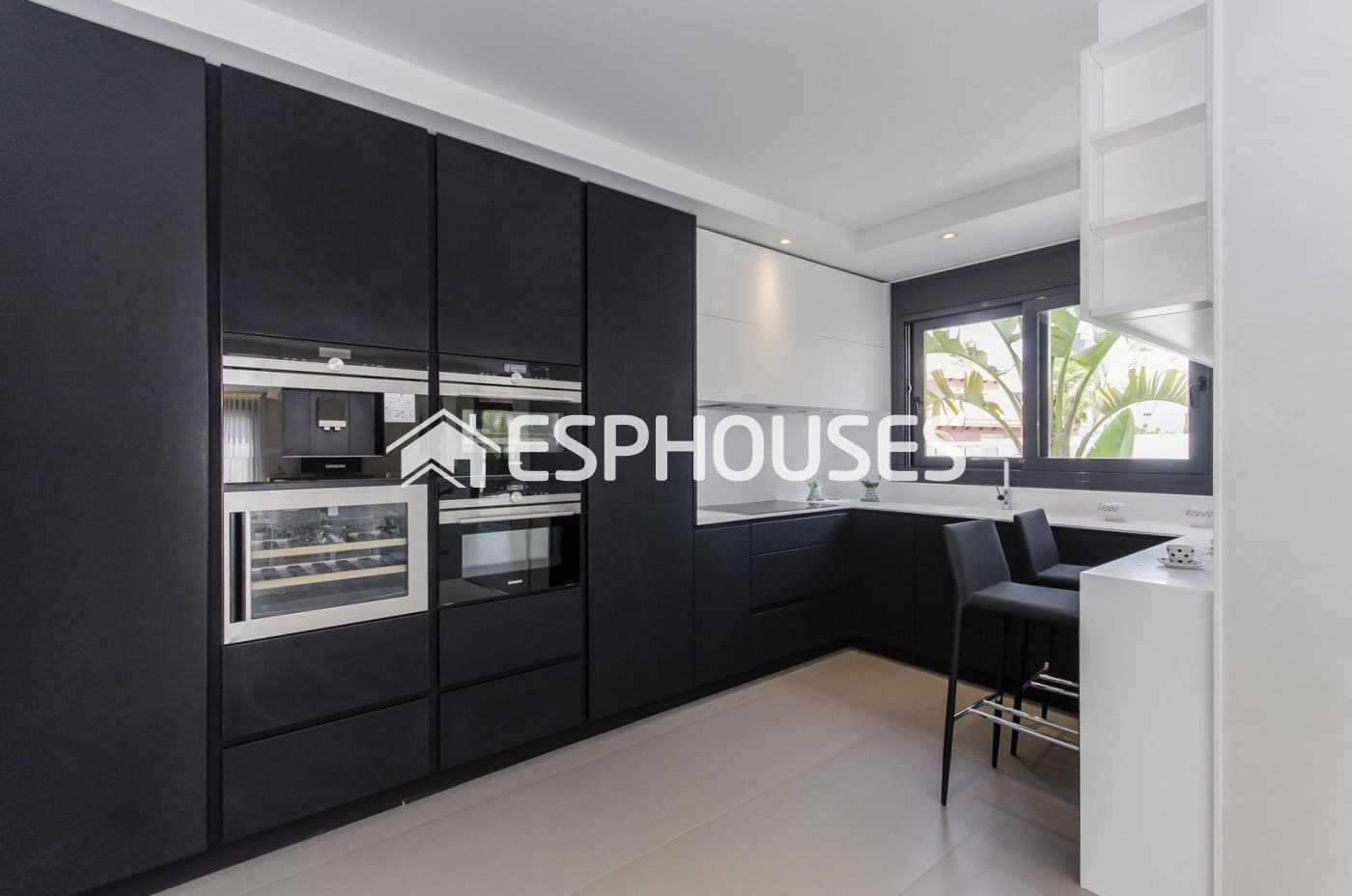 3 Zimmer Villa zu verkaufen in Campoamor mit Pool - 1.195.000 € (Ref: 10025346)