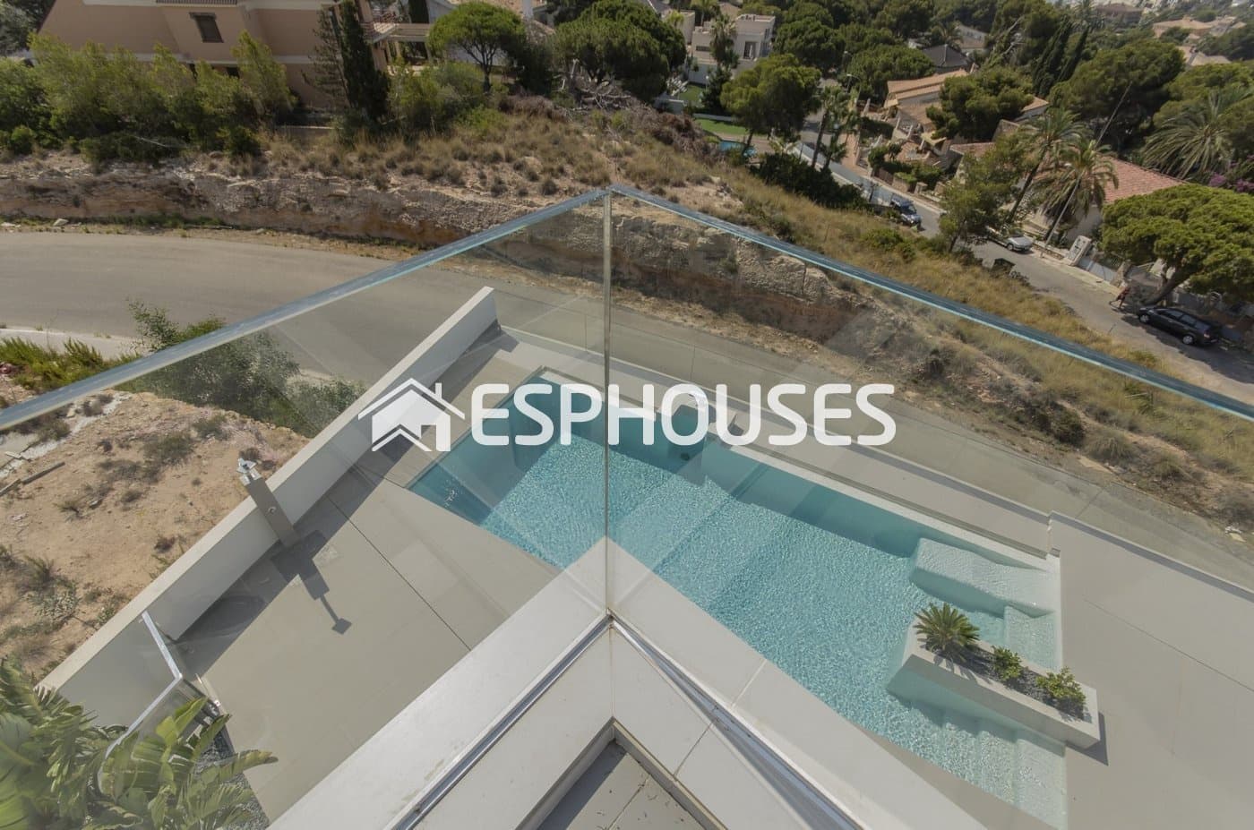 3 Zimmer Villa zu verkaufen in Campoamor mit Pool - 1.195.000 € (Ref: 10025346)
