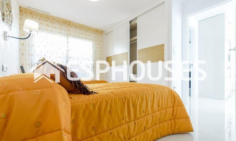 3 bedroom Villa for sale in Ciudad Quesada with pool garage - € 649,000 (Ref: 10025349)