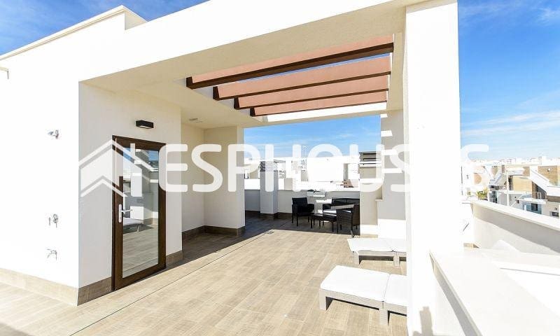 3 bedroom Villa for sale in Ciudad Quesada with pool garage - € 649,000 (Ref: 10025349)