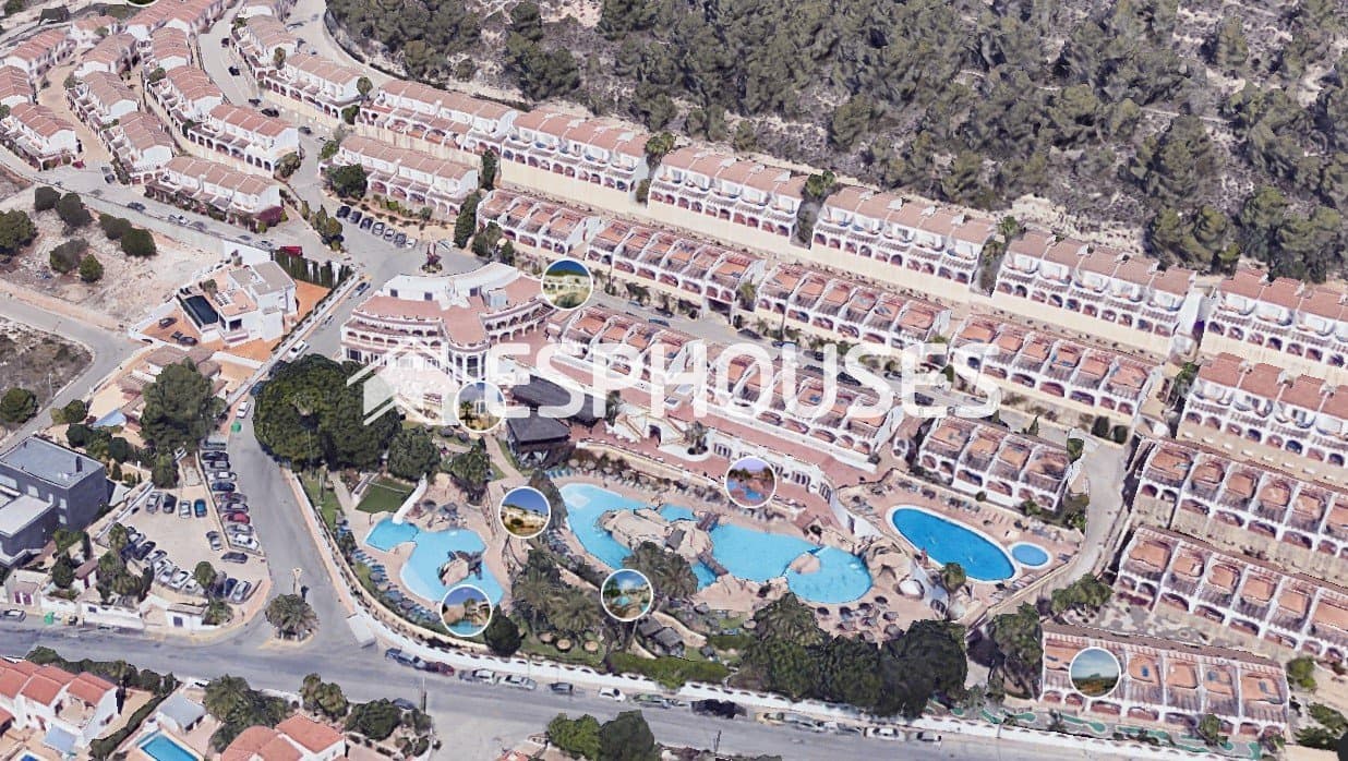 2 bedroom Semi-detached Villa for sale in Calpe / Calp with pool garage - € 240,000 (Ref: 10041818)