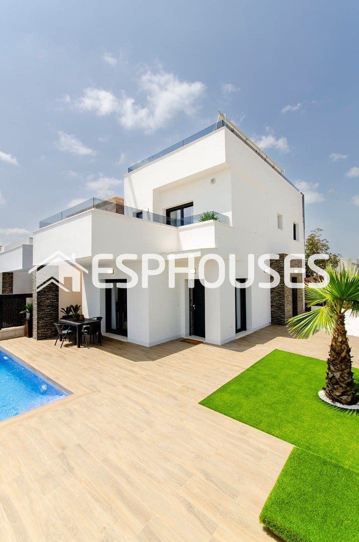 3 quarto Moradia para venda em Entre Naranjos com piscina - 439 000 € (Ref: 10041984)