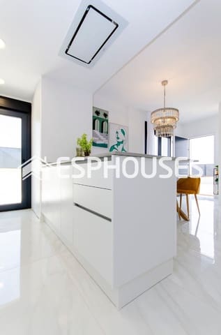 Chalet de 3 habitaciones en Entre Naranjos, Orihuela en venta con piscina - 439.000 € (Ref: 10041984)