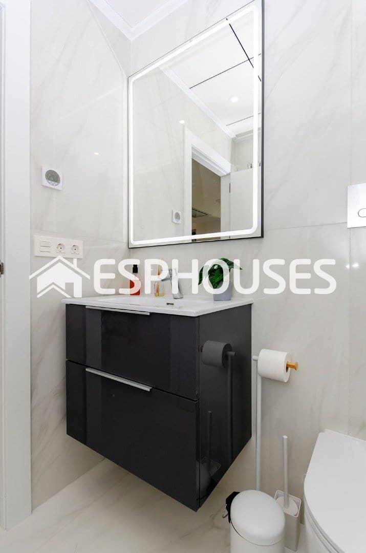 3 quarto Moradia para venda em Entre Naranjos com piscina - 439 000 € (Ref: 10041984)