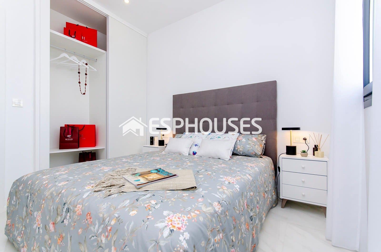 3 quarto Moradia para venda em Entre Naranjos com piscina - 439 000 € (Ref: 10041984)