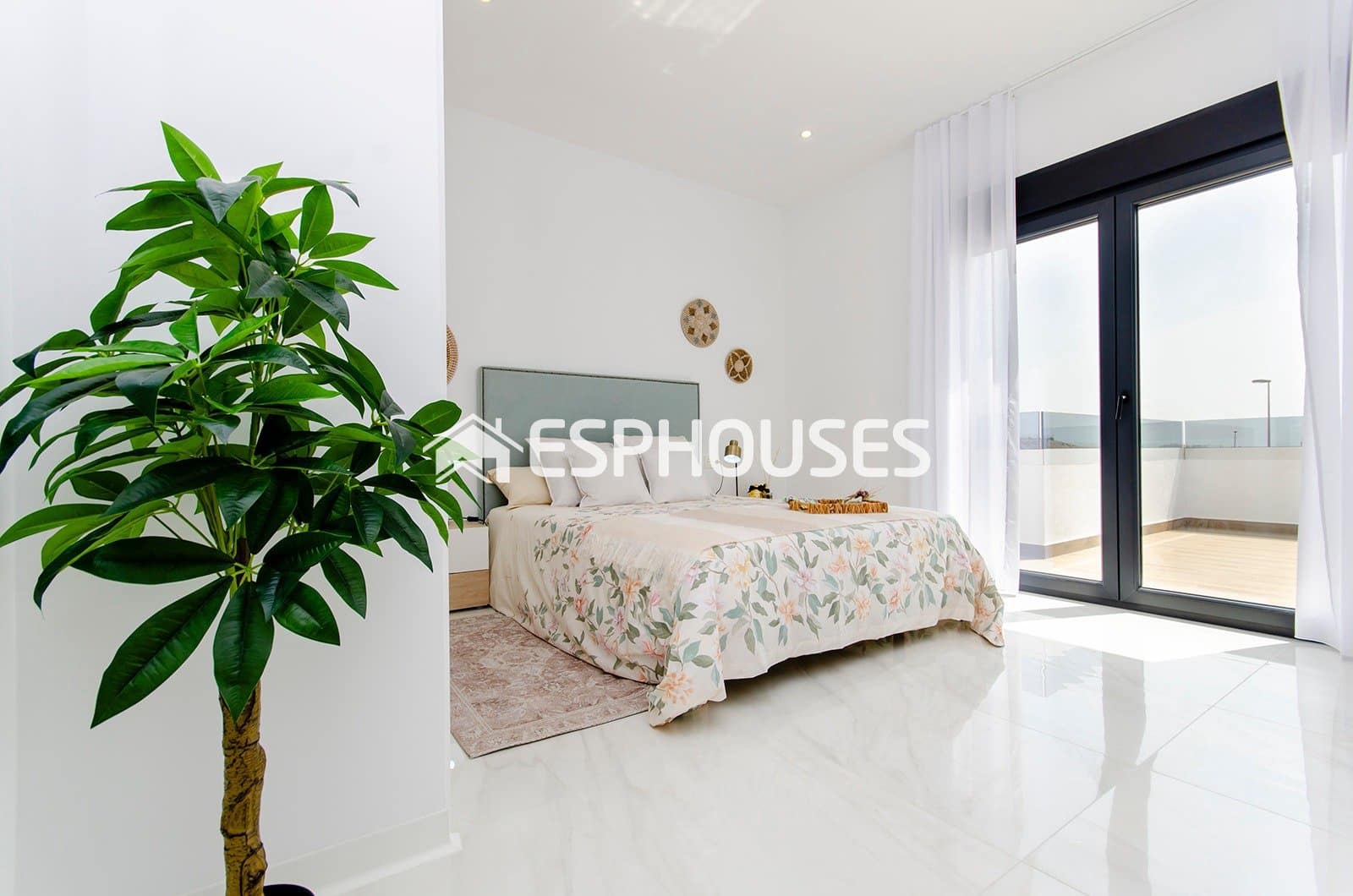 3 quarto Moradia para venda em Entre Naranjos com piscina - 439 000 € (Ref: 10041984)