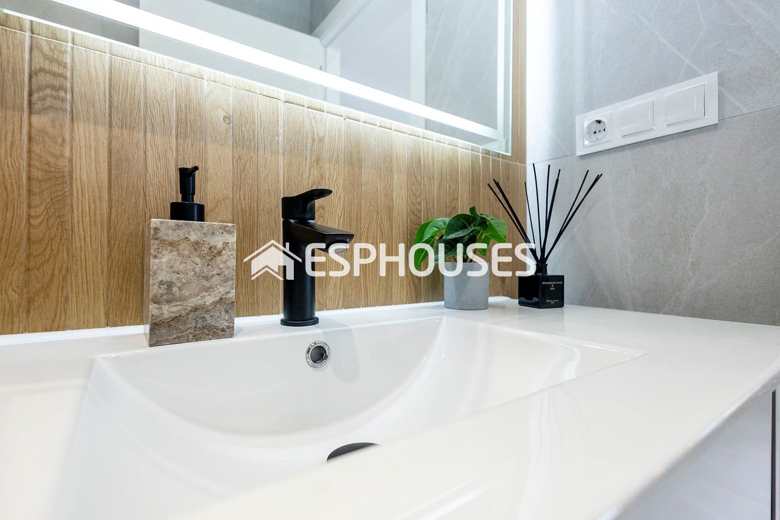 2 quarto Bungalow para venda em Orihuela com piscina garagem - 351 000 € (Ref: 10041987)