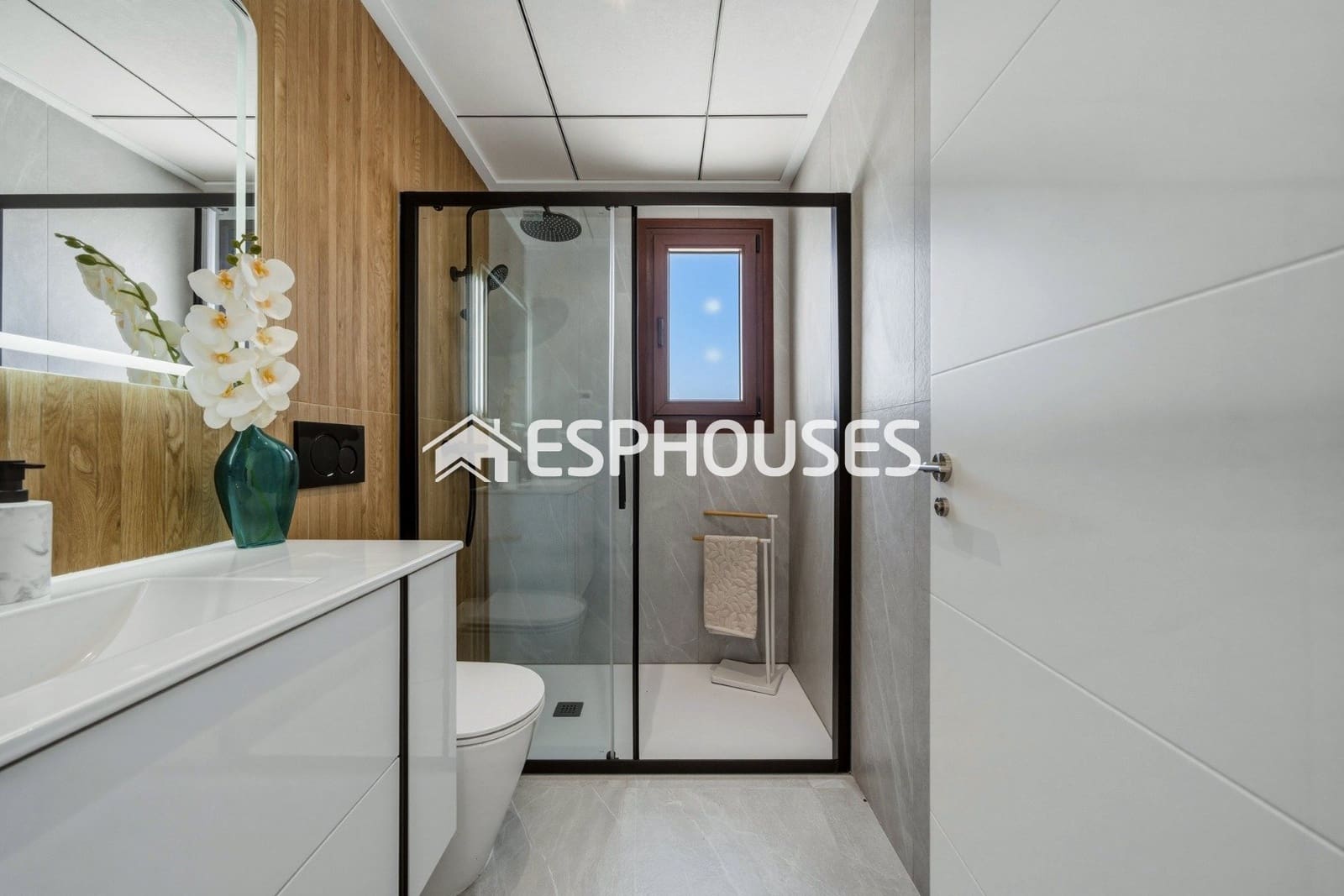 Chalet de 4 habitaciones en Entre Naranjos en venta con piscina garaje - 649.000 € (Ref: 10041988)