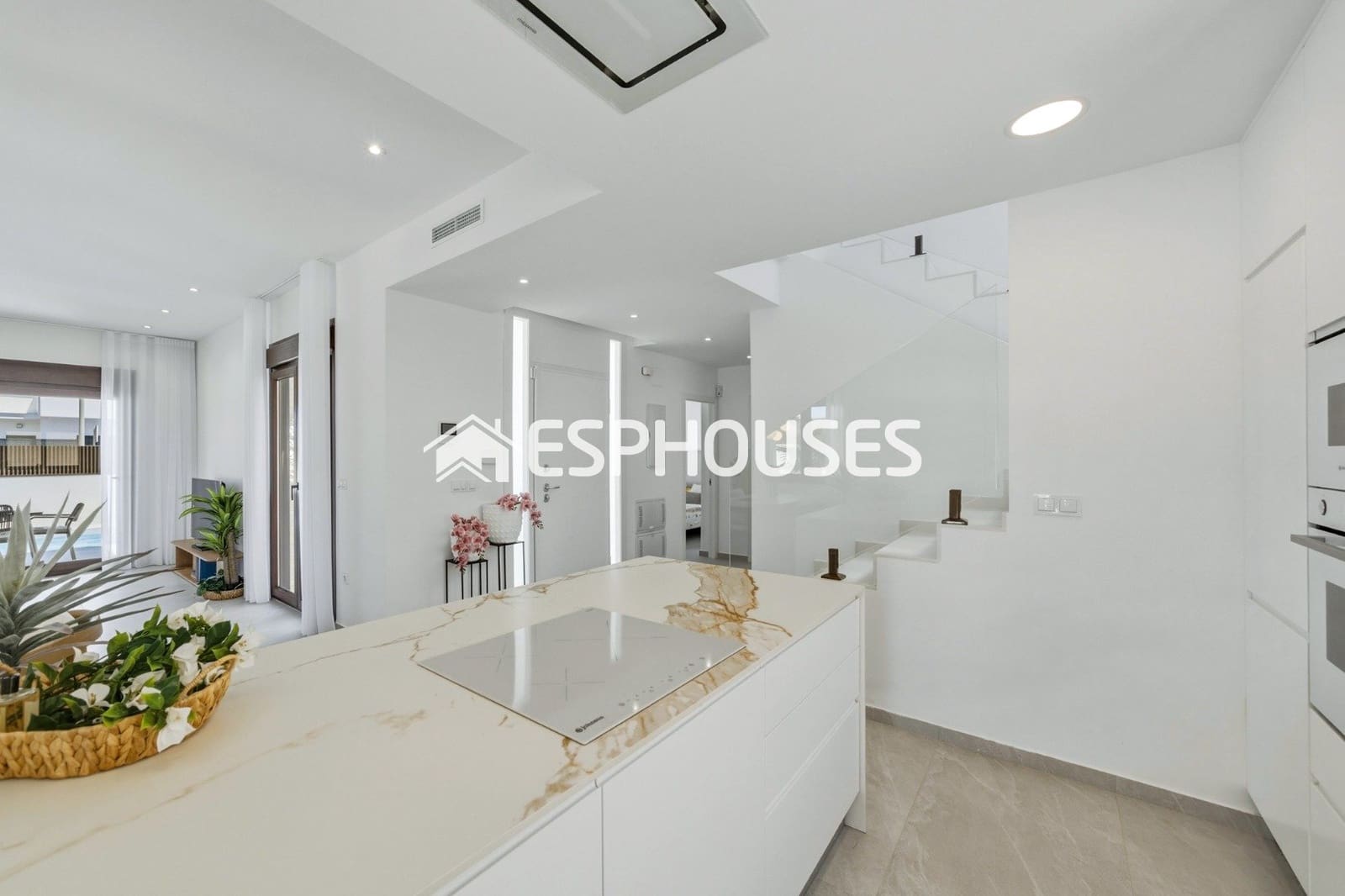 Chalet de 4 habitaciones en Entre Naranjos en venta con piscina garaje - 649.000 € (Ref: 10041988)