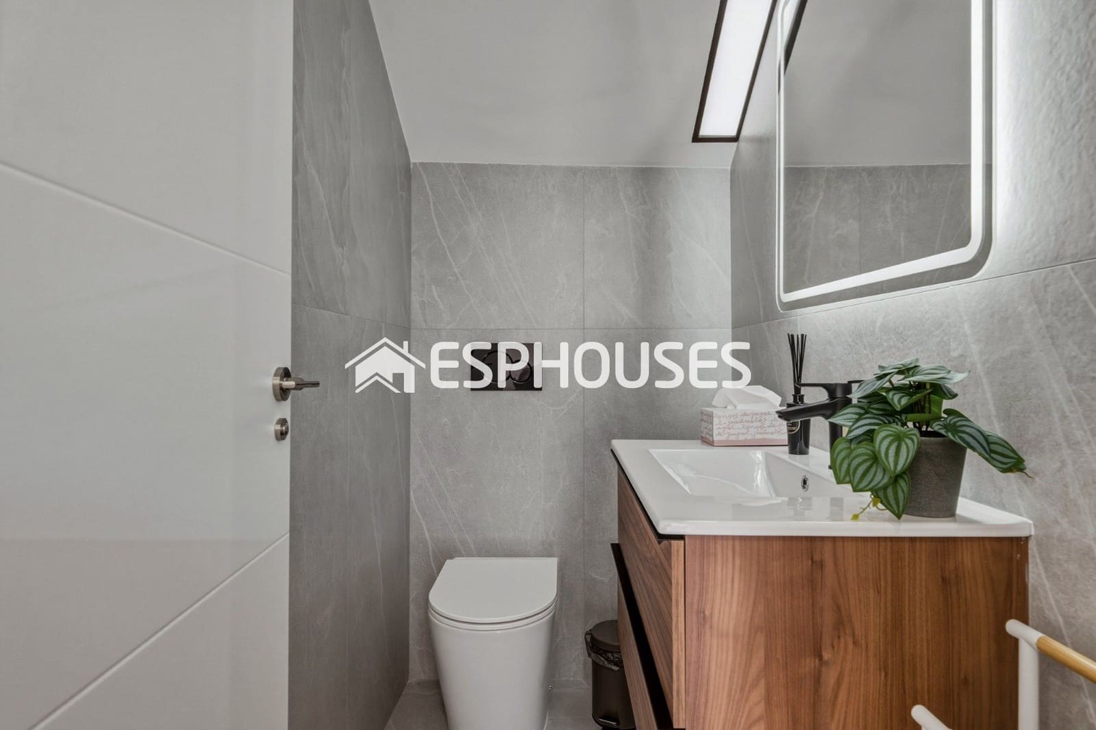 Chalet de 4 habitaciones en Entre Naranjos en venta con piscina garaje - 649.000 € (Ref: 10041988)