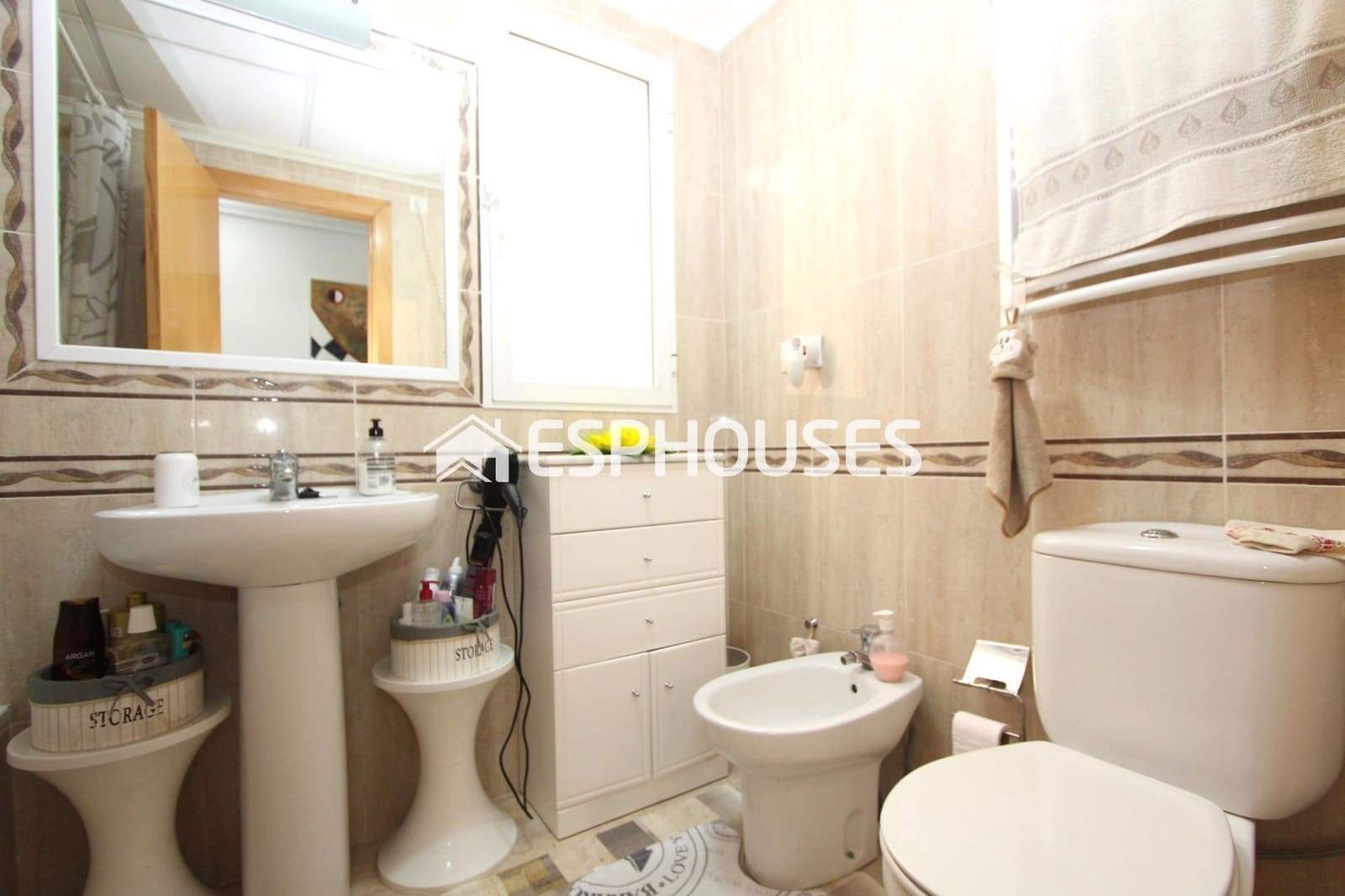 Apartamento de 2 habitaciones en Guardamar del Segura en venta con garaje - 170.000 € (Ref: 10045469)
