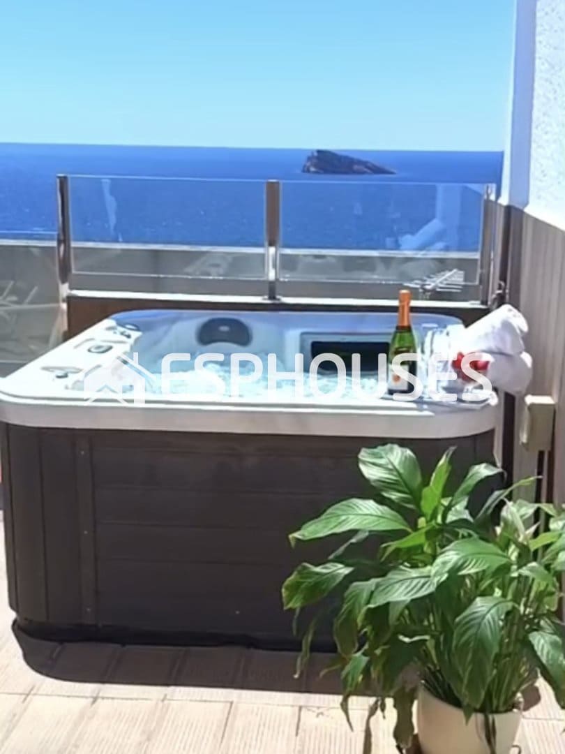 2 makuuhuone Kattohuoneisto myytävänä paikassa Benidorm mukana uima-altaan 
autotalli - 485 000 € (Ref: 10045951)