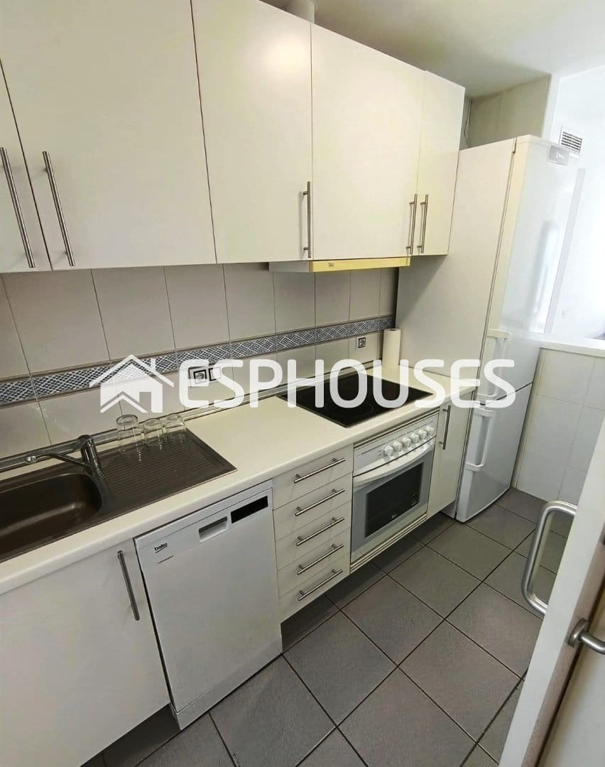 2 makuuhuone Kattohuoneisto myytävänä paikassa Benidorm mukana uima-altaan 
autotalli - 485 000 € (Ref: 10045951)