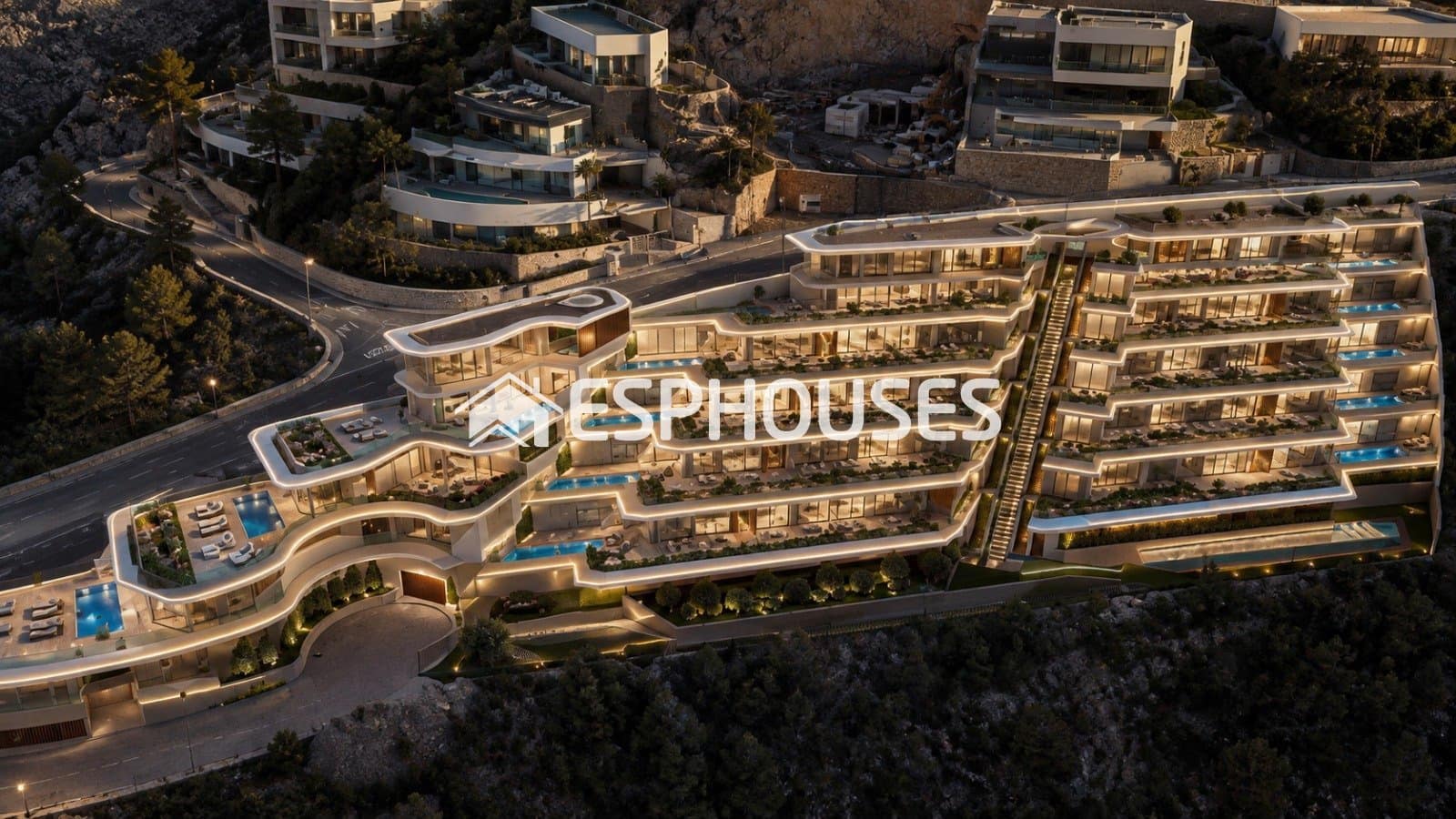 Chalet de 3 habitaciones en Calpe / Calp en venta con piscina garaje - 1.800.000 € (Ref: 10062982)