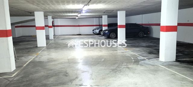Garaje en Zona Pueblo, Guardamar del Segura en venta - 12.000 € (Ref: 10106530)