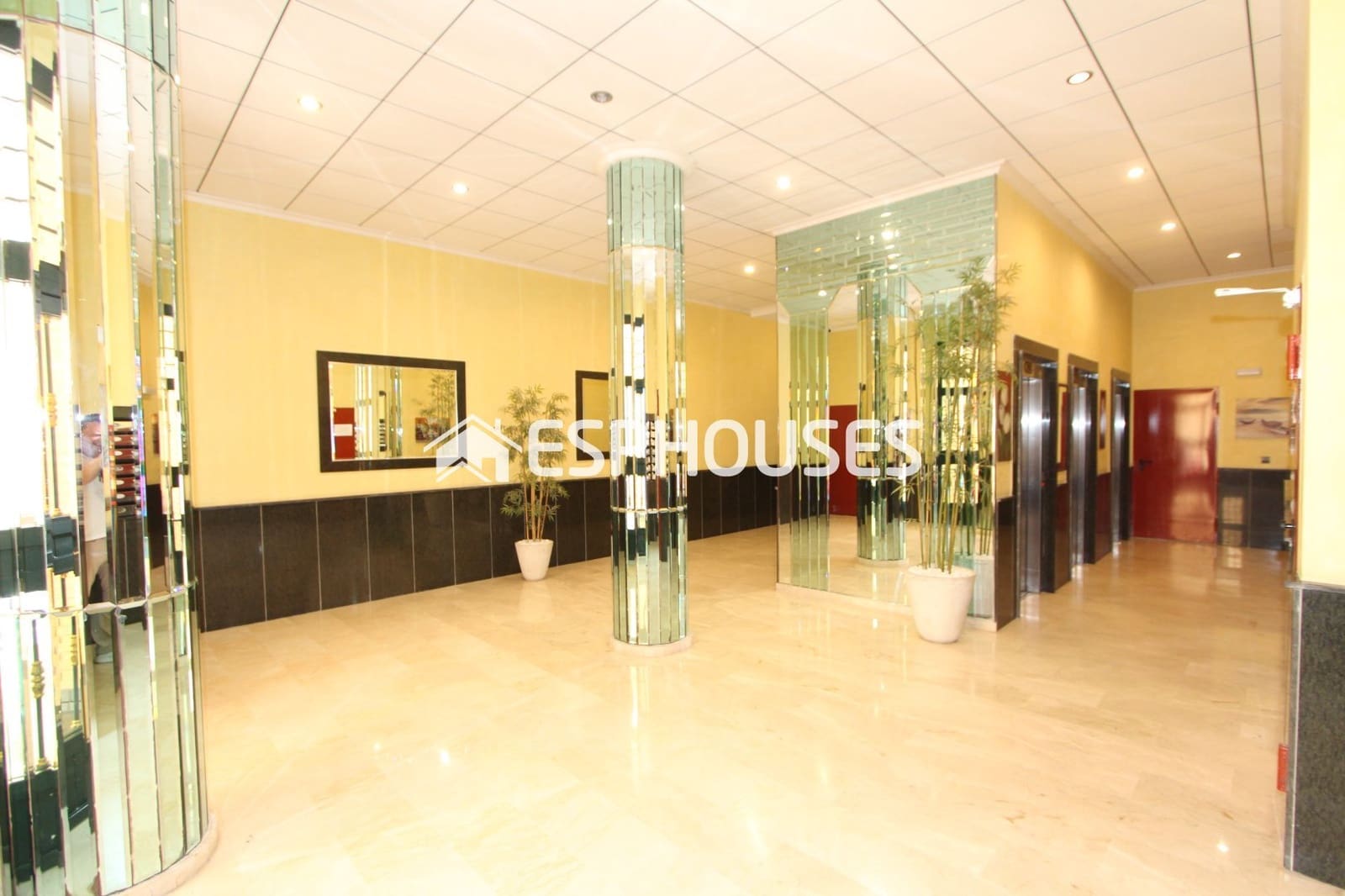 2 soverom Leilighet til salgs i Guardamar del Segura med garasje - € 249 000 (Ref: 10106532)